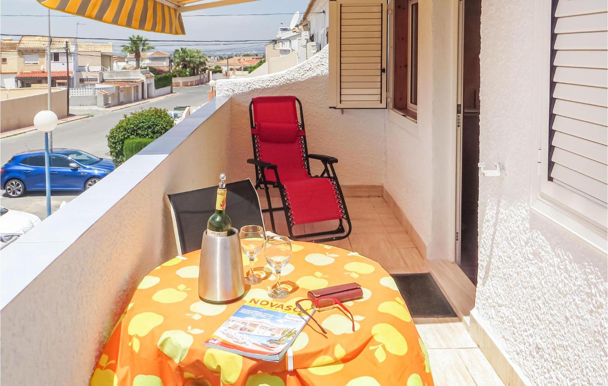 Amazing Apartment In Torrevieja With Wifi Zewnętrze zdjęcie